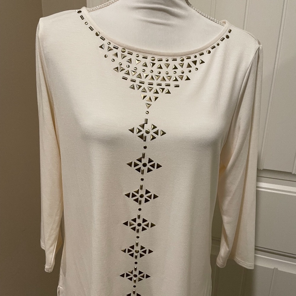 NWOT Ruby Rd. 3/4 Sleeve Gold-studded Top